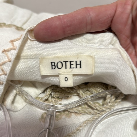 Boteh White Boho Blouse with Cream Embroidery Detail Size 0(XS/S) - Picture 8 of 11